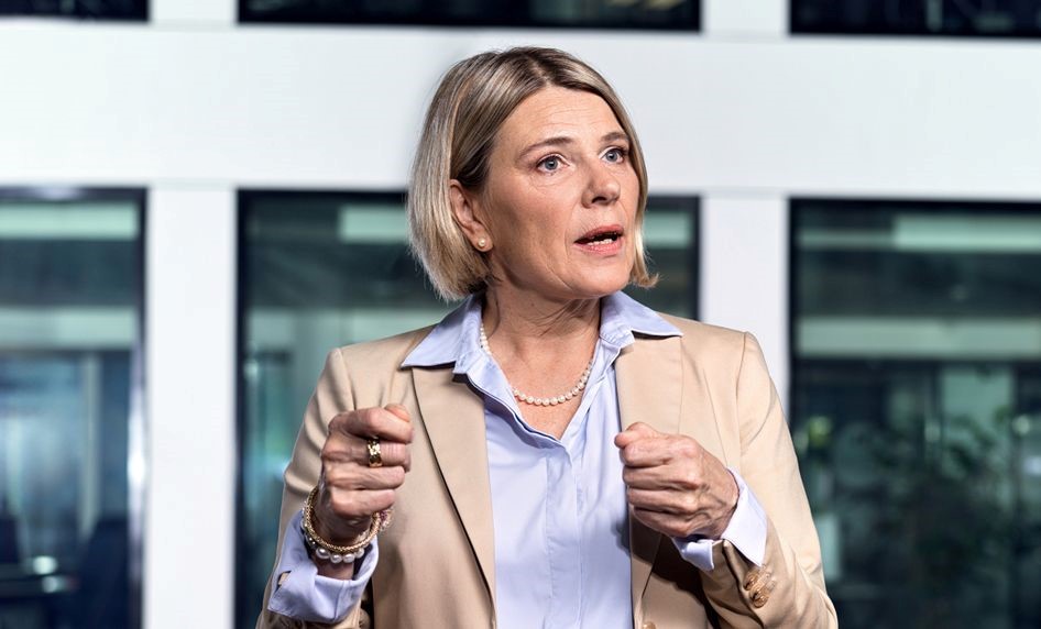 Valérie Schelker, Responsable Personnel